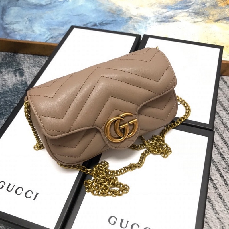 Gucci Handbags 49